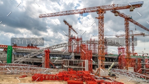 construction-cranes-on-site-skytrain-in-asia-PZY-2